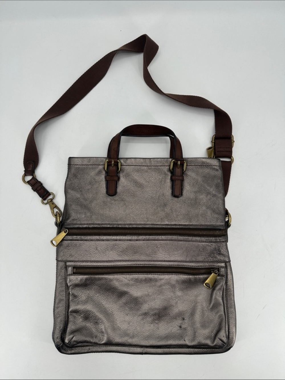 Vintage chrome pewter colored thick leather Fossil Explorer messenger bag